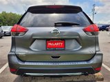 Used 2017 Nissan Rogue SV w/ SV Premium Package image 4