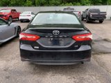 Used 2020 Toyota Camry LE image 5