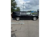 Used 2017 Chevrolet Suburban LT image 4