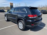 Certified 2022 Jeep Grand Cherokee Laredo E image 5