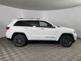 Used 2017 Jeep Grand Cherokee Limited image 4