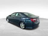 Used 2014 Toyota Camry SE image 3