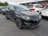 Used 2017 Lincoln MKC Reserve w/ Lincoln MKC Climate Package image 3