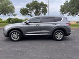 Used 2019 Hyundai Santa Fe SE image 2