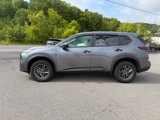 Used 2025 Nissan Rogue S image 2