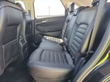 Used 2021 Ford Edge SEL w/ Convenience Package image 5