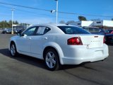 Used 2013 Dodge Avenger SE image 6