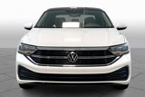 Used 2023 Volkswagen Jetta SE image 3