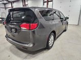 Used 2018 Chrysler Pacifica LX image 6
