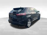 Used 2020 Ford Edge SE image 4