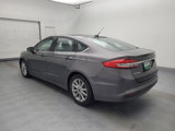 Used 2017 Ford Fusion SE w/ Fusion SE Technology Package image 5