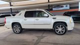 Used 2009 Cadillac Escalade EXT image 4