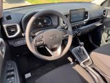 Used 2025 Hyundai Venue SE image 2