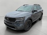 Used 2022 Kia Sorento S w/ Panoramic Sunroof Package image 3