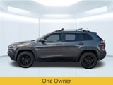 Used 2019 Jeep Cherokee Trailhawk image 2
