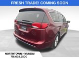 Used 2018 Chrysler Pacifica Touring-L Plus image 2
