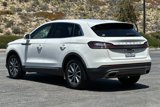 Used 2022 Lincoln Nautilus FWD image 6