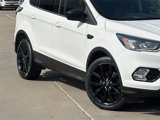 Used 2018 Ford Escape SE w/ SE Sport Appearance Package image 3