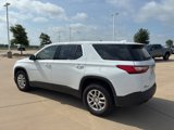 Used 2021 Chevrolet Traverse LS image 3