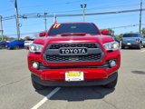Used 2017 Toyota Tacoma TRD Sport image 2