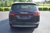 Used 2021 Chrysler Pacifica Touring-L image 2