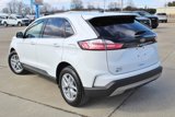Used 2024 Ford Edge SEL image 5