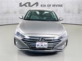 Used 2020 Hyundai Elantra Limited image 2
