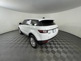 Used 2017 Land Rover Range Rover Evoque SE image 6