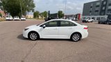 Used 2020 Toyota Corolla LE image 5