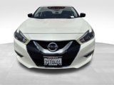 Used 2016 Nissan Maxima SR w/ Interior Lighting Package image 4