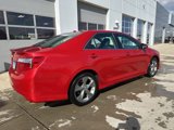 Used 2012 Toyota Camry SE image 2