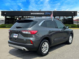 Used 2020 Ford Escape SE image 4