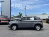 Used 2020 Hyundai Venue SEL w/ Convenience Package image 4