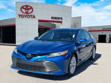 Used 2020 Toyota Camry XLE image 3
