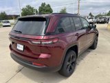 New 2025 Jeep Grand Cherokee Limited w/ Black Appearance Package image 6