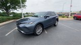 Used 2022 Toyota Venza XLE image 4