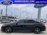 Used 2018 Toyota Camry SE image 4