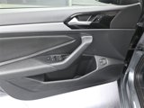 Used 2021 Volkswagen Jetta R-Line image 5