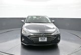 Used 2020 Hyundai Elantra SE image 2