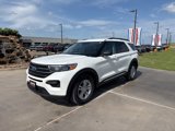 Used 2023 Ford Explorer XLT image 2