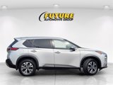Certified 2022 Nissan Rogue SV image 5