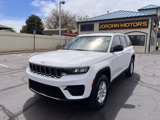 Used 2023 Jeep Grand Cherokee Laredo image 6
