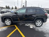 Used 2022 Jeep Compass Latitude image 4