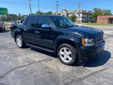 Used 2008 Chevrolet Avalanche LTZ w/ LTZ Preferred Equipment Group image 2