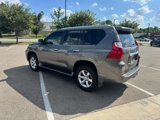 Used 2011 Lexus GX 460 image 5