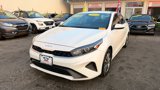 Used 2023 Kia Forte LXS image 4
