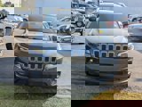 Used 2019 Jeep Cherokee Latitude w/ Popular Appearance Group image 2