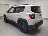 Used 2018 Jeep Renegade Altitude image 5