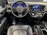 Used 2018 Chrysler Pacifica Limited w/ S Appearance Package image 6