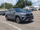 Used 2022 Volkswagen Taos SE image 2
